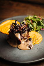 Short Rib Con Chicharrón de Hongos